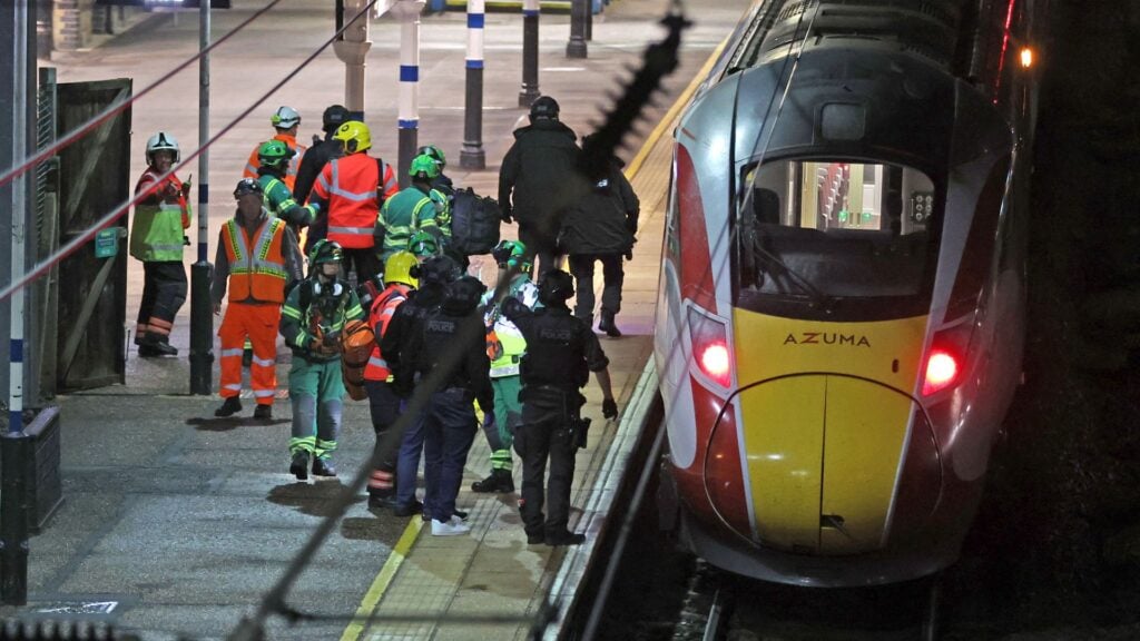 Man admits Huntingdon rail stabbings, trial for attempted murder